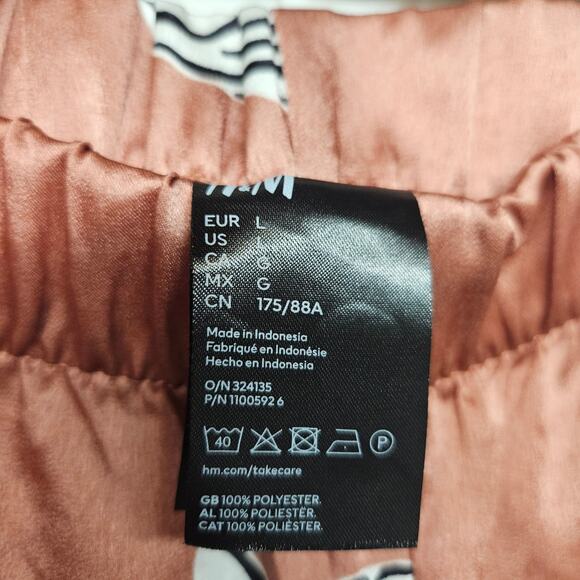 H&M Rose Pink Tiger Print Satin Pajama Set - Picture 9 of 12
